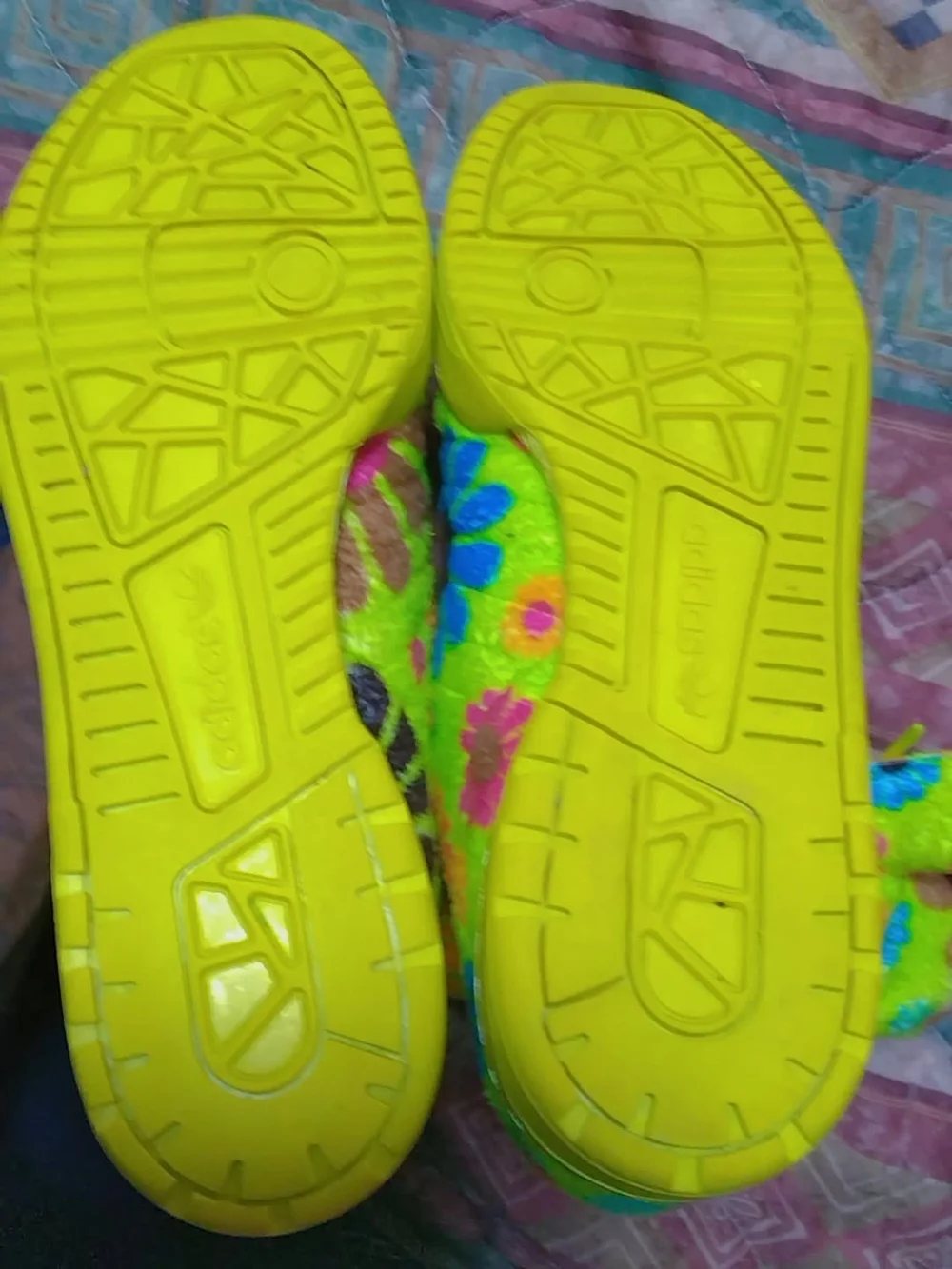 adidas vibrant js
